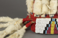Nez%20Perce%20artist%2C%20%3Cb%3E%3Ci%3E%20Headdress%3C%2Fi%3E%3C%2Fb%3E%2C%20ca.%201910%2C%20feathers%2C%20glass%20beads%2C%20and%20cotton%20fabric%2C%20The%20Elizabeth%20Cole%20Butler%20Collection%2C%20no%20known%20copyright%20restrictions%2C%2086.126.6